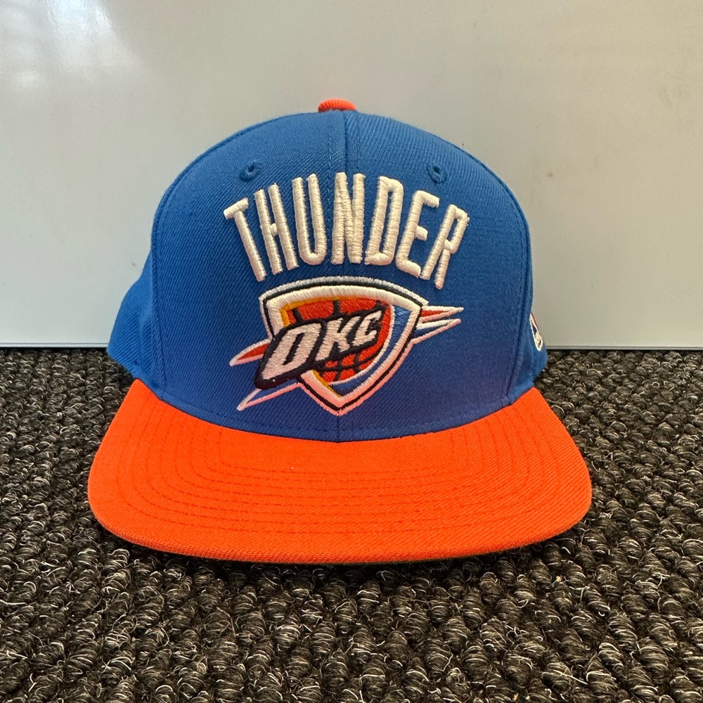 Oklahoma Thunder SnapBack 
Mitchell & Ness